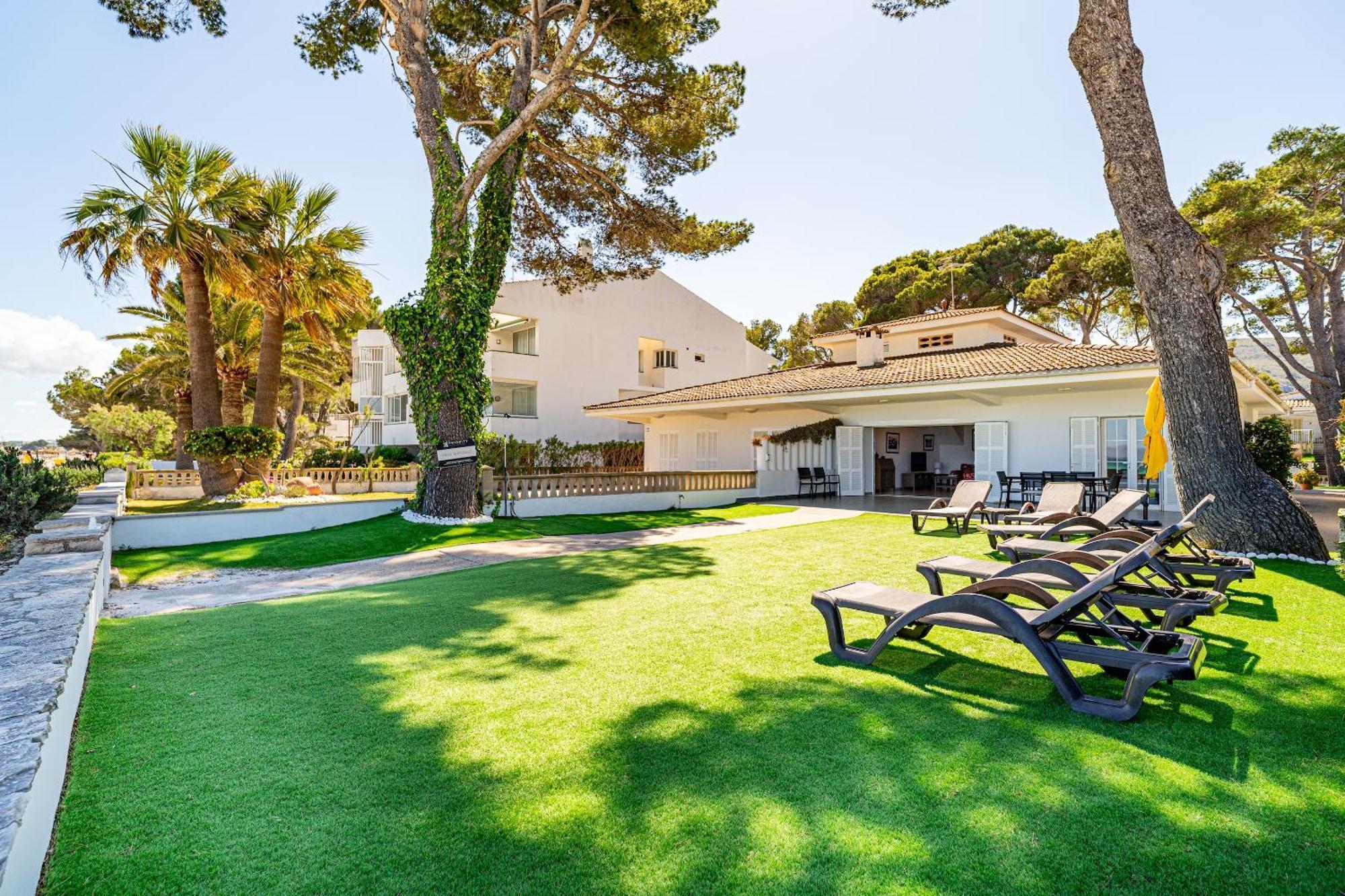 Villa Garballo Alcudia - Sea Front エクステリア 写真
